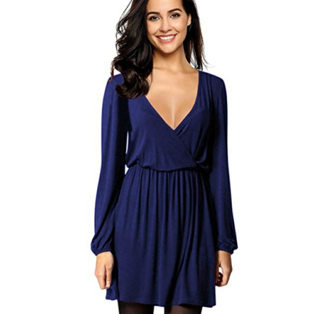 🆕⭐Navy long sleeve faux wrap mini dress⭐